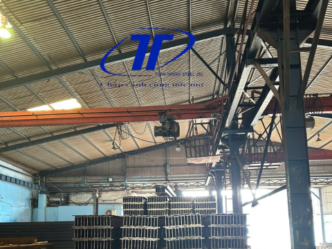 Tháng 10/2026 - Đơn hàng thép hình I xuất kho và giao đến khách hàng